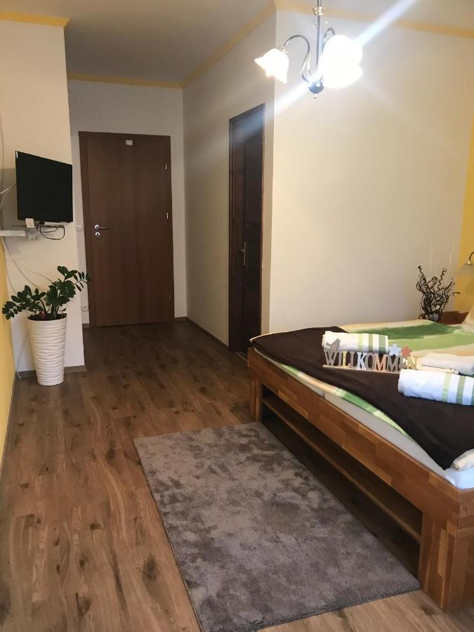 Majlath Vendeghaz Hotel Bük Екстериор снимка