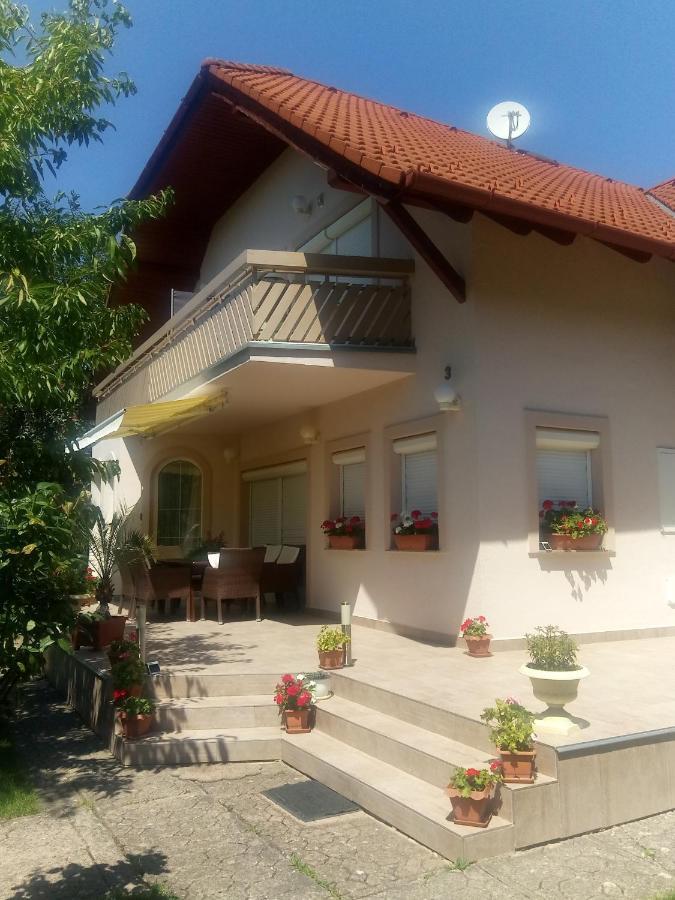 Majlath Vendeghaz Hotel Bük Екстериор снимка