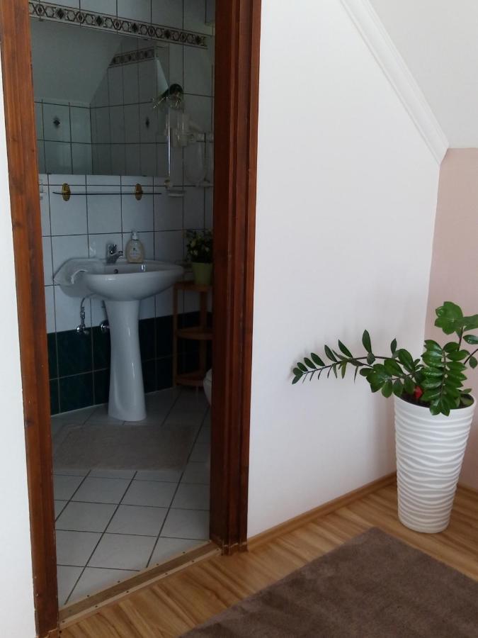 Majlath Vendeghaz Hotel Bük Екстериор снимка