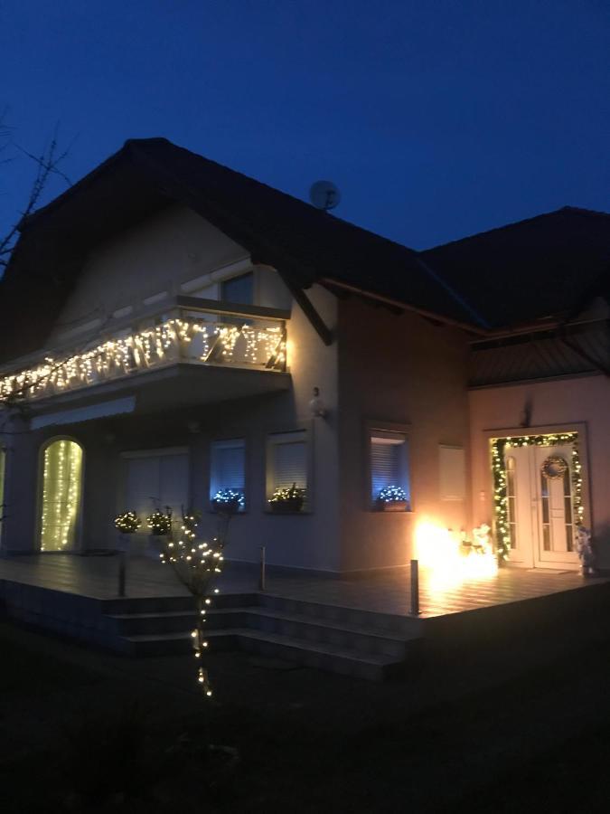 Majlath Vendeghaz Hotel Bük Екстериор снимка